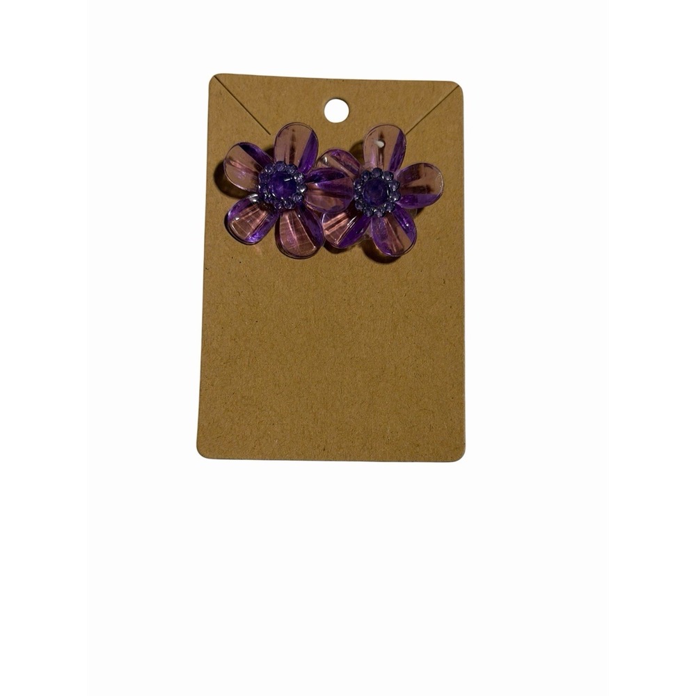 New Novelty Fashion Earrings purple  plastic flower stud